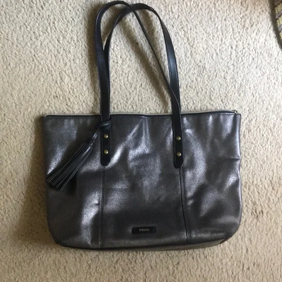 Fossil Bags Cco Sale Fossil Rachel Silver Tote Bag Poshmark